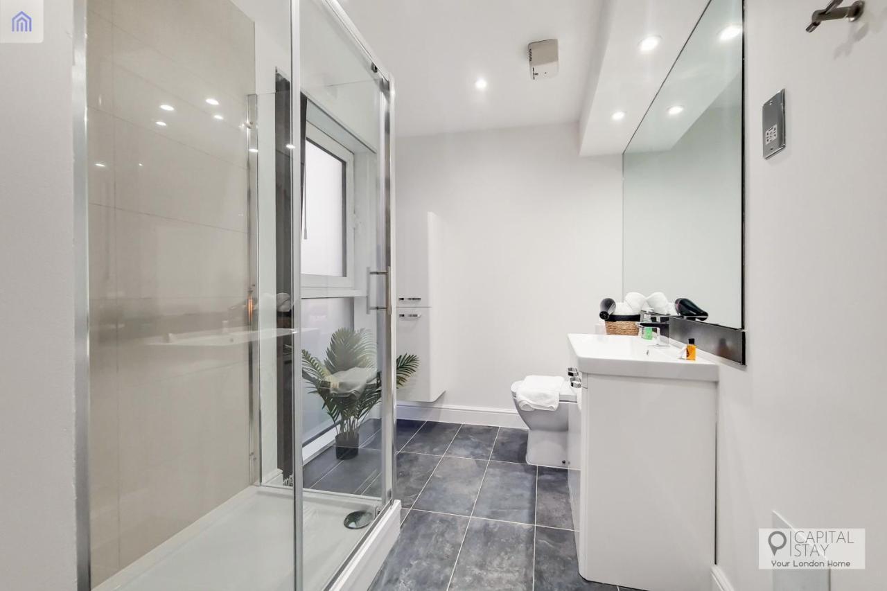 Free Parking - Stylish Three Bedroom Apartment By London Excel Exteriör bild